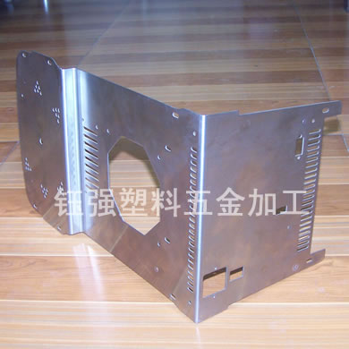 沖壓件與鑄件鍛件相比的優(yōu)勢(shì)